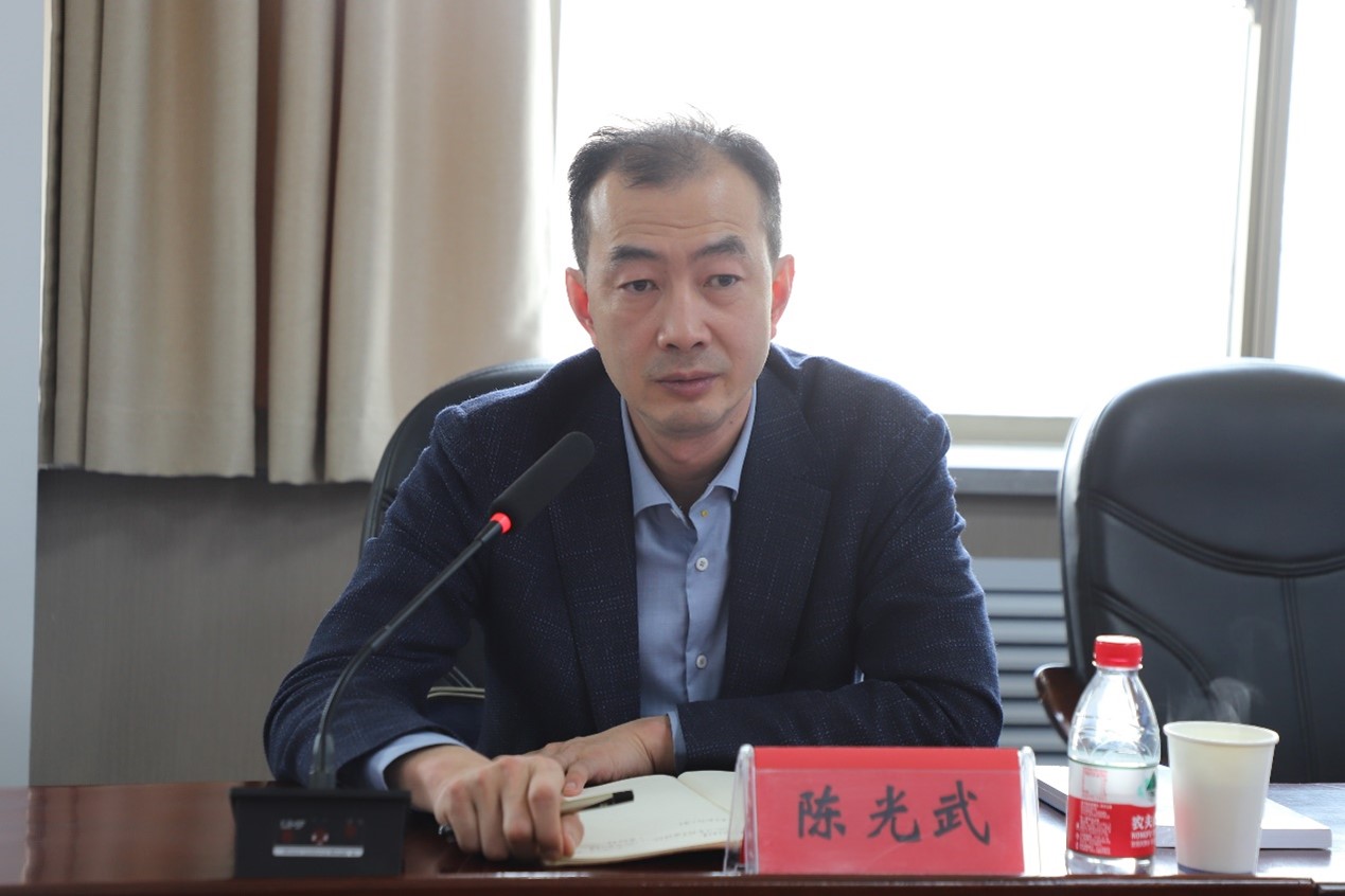 陈光武对物流管理专业建设工作中做出的贡献给予了肯定,并希望学院