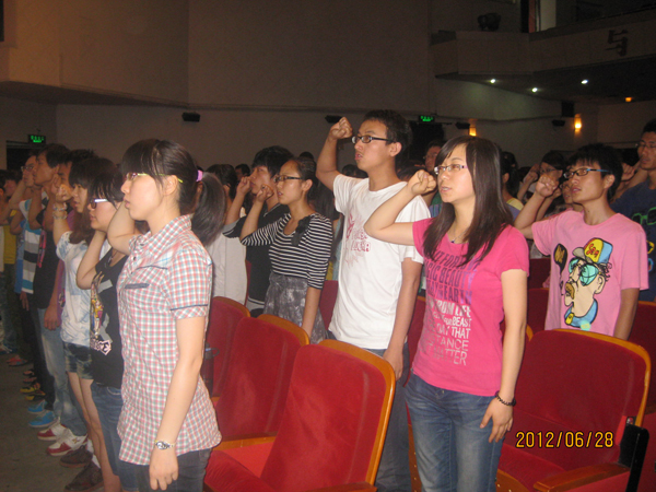 1464616155068060467.jpg 2012070216.jpg