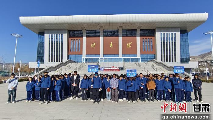 【转载】兰州交大：思政融科普 沉浸式育人启新程